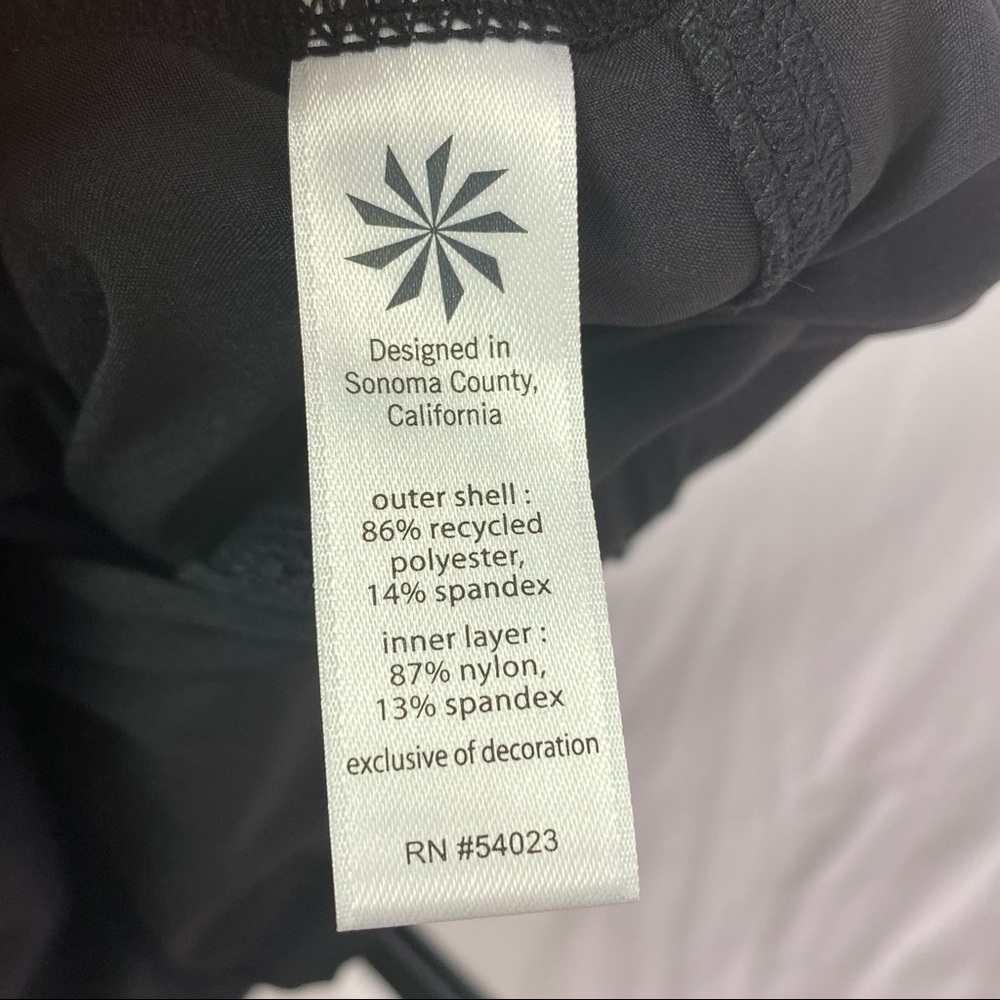 ATHLETA Fusion Stripe Ready Set 2 in 1 Black Shorts XXS - Picture 8 of 8
